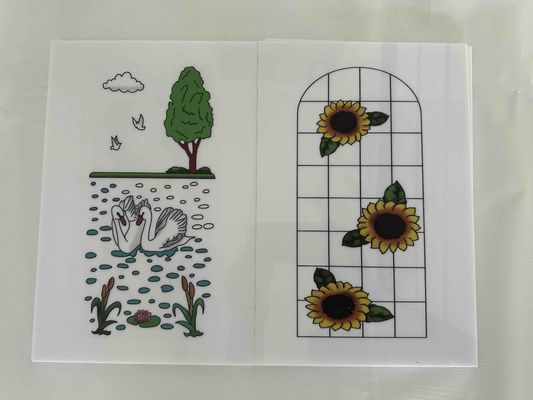 Renkli Polistiren Plastik Yapraklar Dekoratif Kapı Bölme Panelleri Plastik Kapı Panelleri Dekoratif Baskı PS Yapraklar